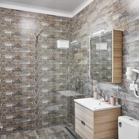 Lemon Bite Stefan Building *